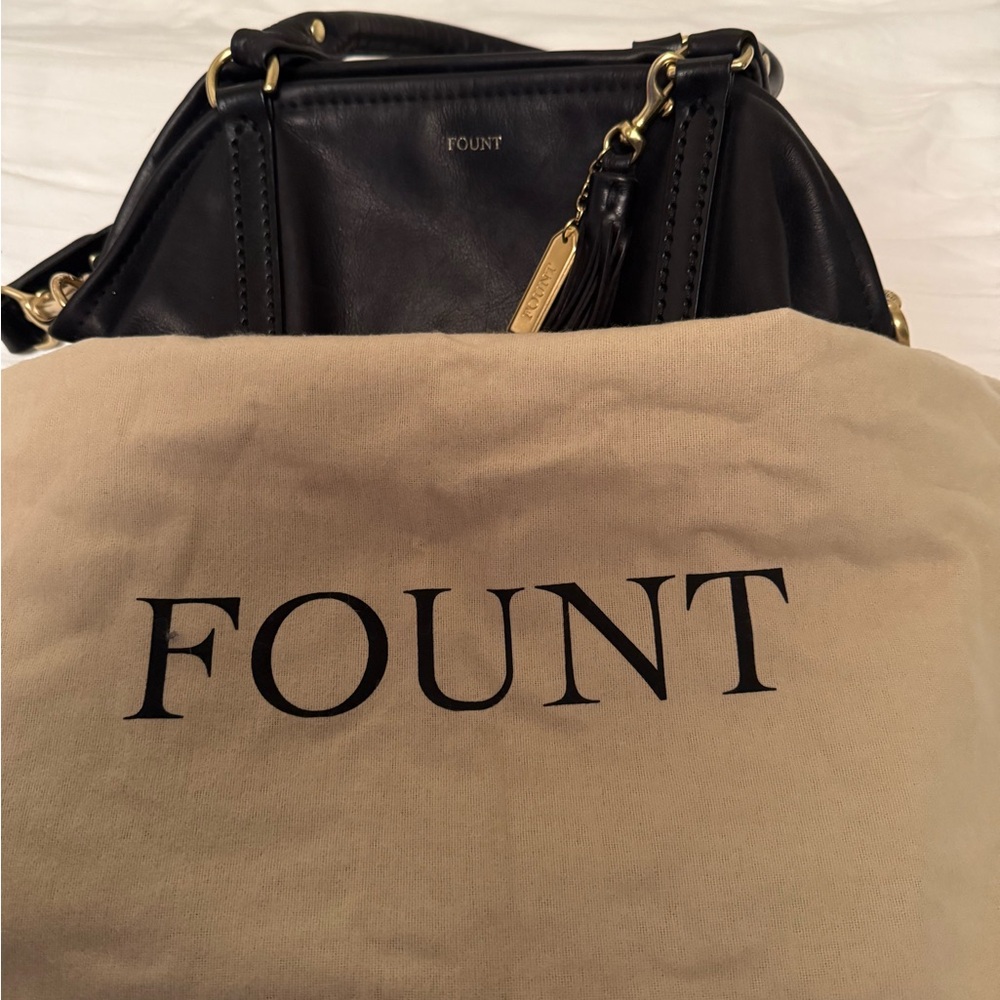 FOUNT Retired Giant Atlas